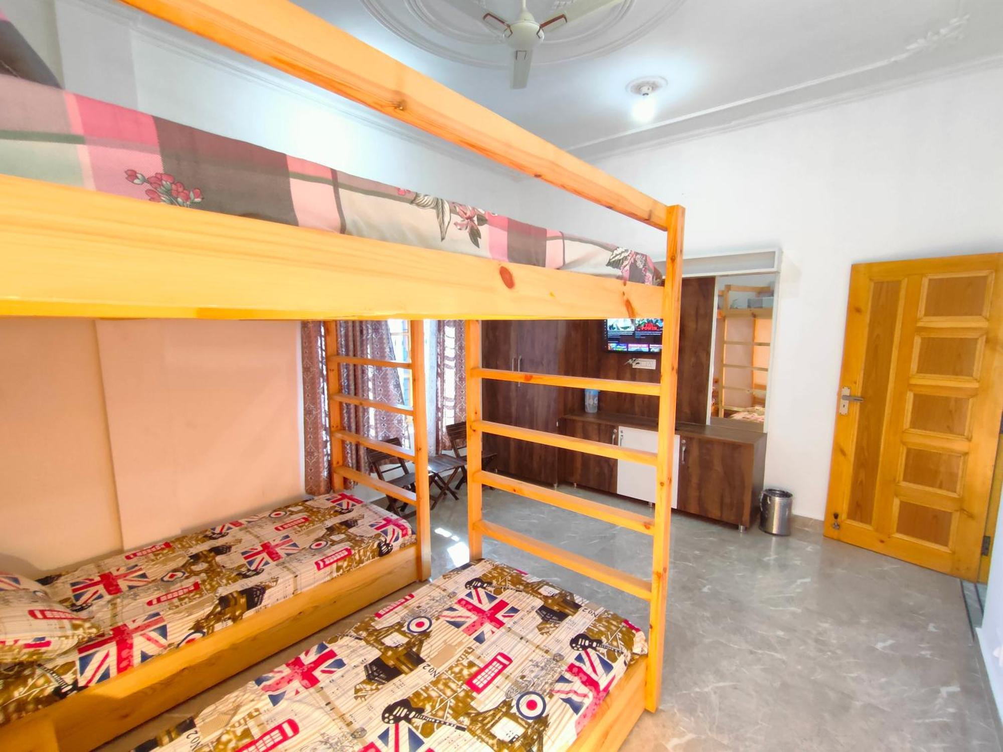 Travelodge Homestay Bīr Kültér fotó